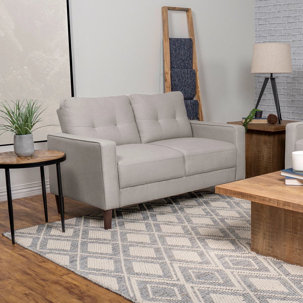 Bowen Loveseat