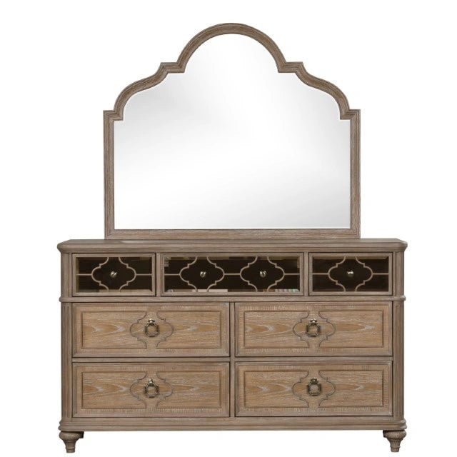 Lyris Dresser