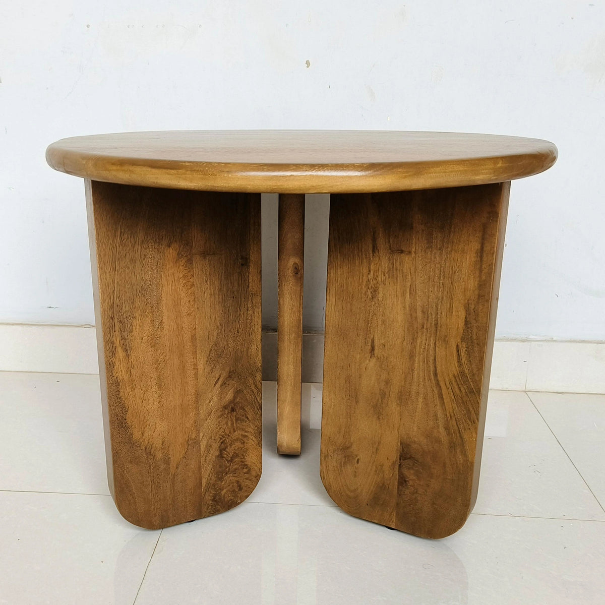 Dale End & Side Table