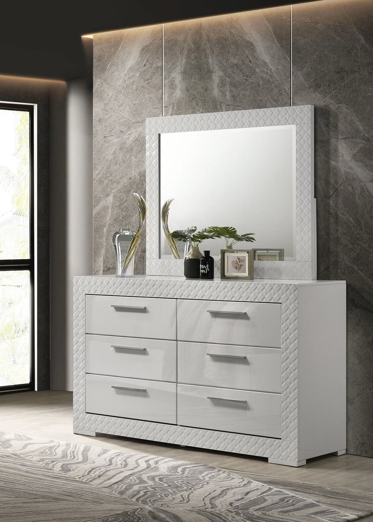 Ives Dresser with Mirror