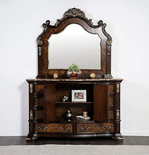 Aquilina Dresser