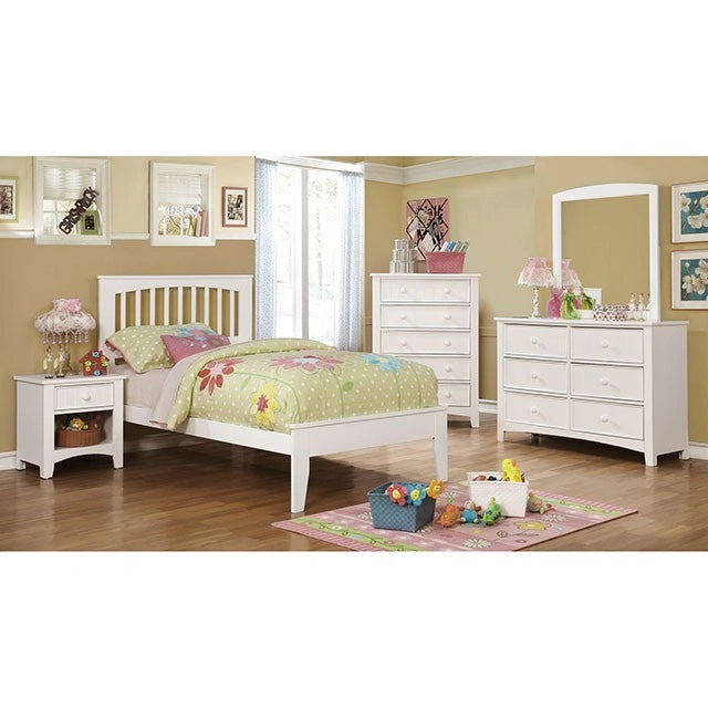 Pine Brook Cherry & White Full Bed