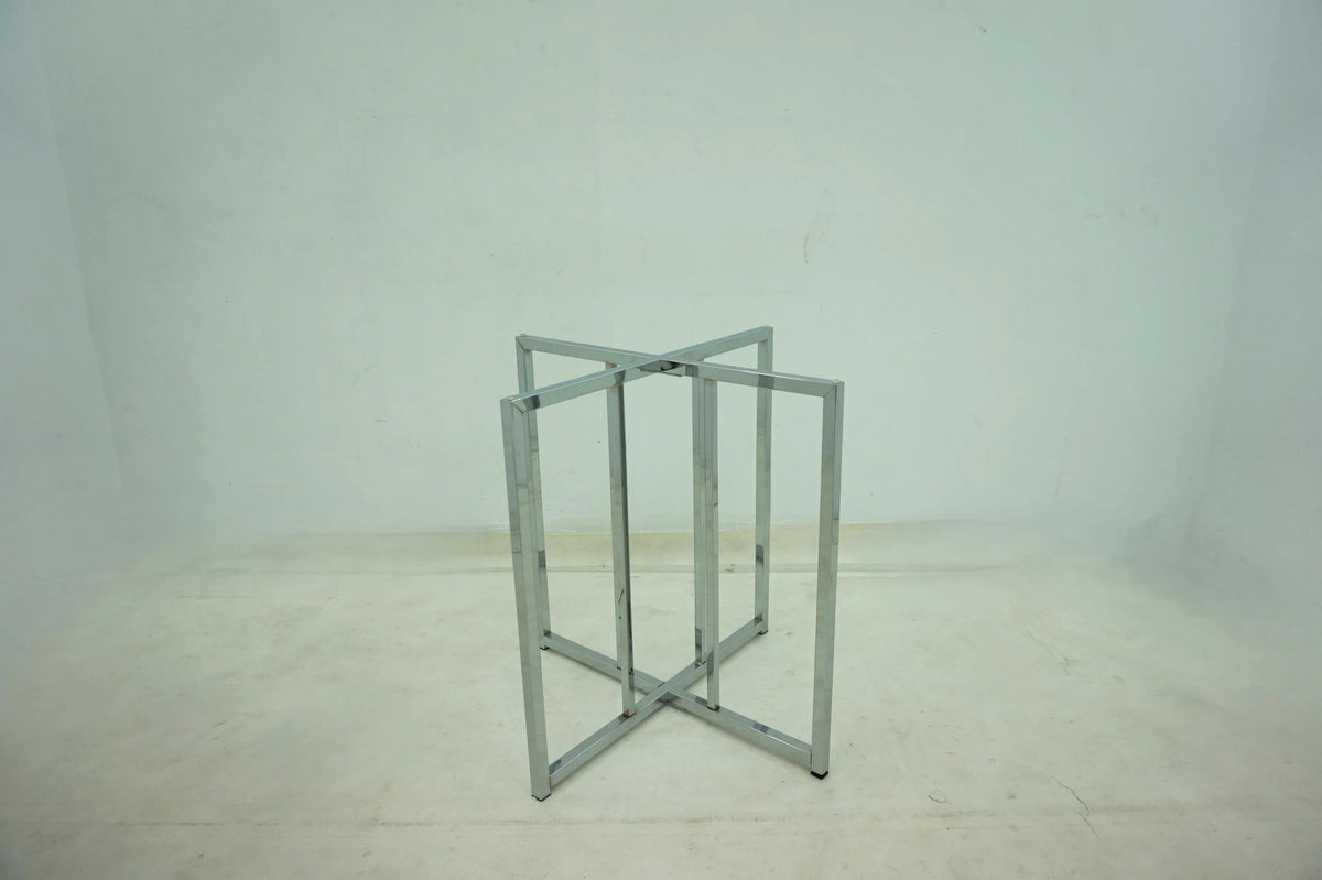 Pace Dining Table