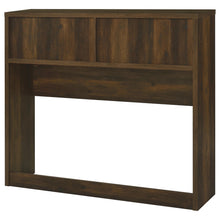 Cargar imagen en el visor de la galería, Westpark Bedroom Set