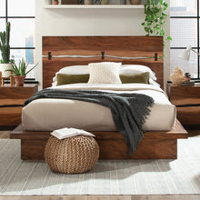 Cargar imagen en el visor de la galería, Winslow Panel Platform Bed