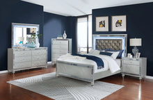 Load image into Gallery viewer, Gunnison Dresser with Mirror