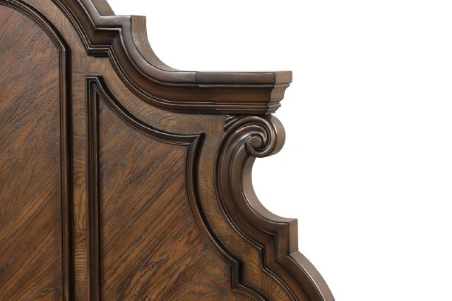 Leovanni E.King & Queen Bed