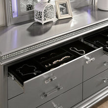 Cargar imagen en el visor de la galería, Maddie Queen Bedroom Set
