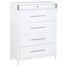 Cargar imagen en el visor de la galería, Gracemont Chest of Drawers