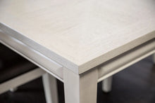 Cargar imagen en el visor de la galería, Hinwitz Dining Table