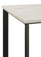 Cargar imagen en el visor de la galería, Tobin End Table