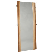 Cargar imagen en el visor de la galería, Winslow Floor Mirror