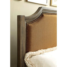 Cargar imagen en el visor de la galería, Halliday E.King Bed