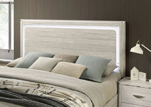 Cargar imagen en el visor de la galería, Farsund Queen Bedroom Set