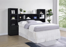 Cargar imagen en el visor de la galería, Westpark Bedroom Set