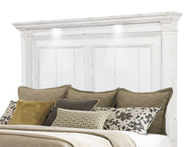 Cargar imagen en el visor de la galería, McKinney Panel Bed with LED Lighting