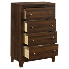 Cargar imagen en el visor de la galería, Welsley Chest of Drawers