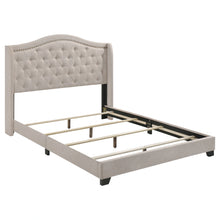 Load image into Gallery viewer, Sonoma Wingback Bed
