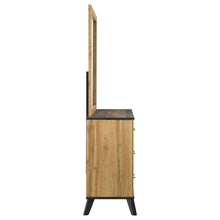 Cargar imagen en el visor de la galería, Kaywood Dresser with Mirror