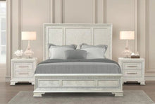 Cargar imagen en el visor de la galería, Stella Mia 4 Pc 5 Pc Queen Bedroom Set White