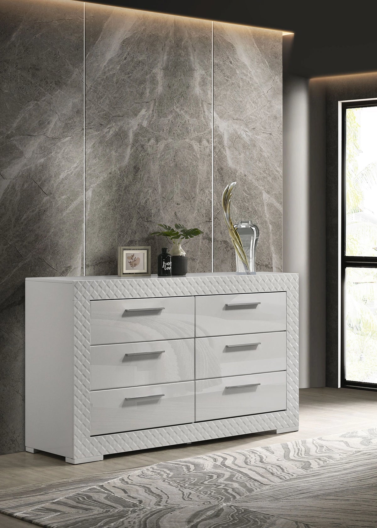 Ives Dresser
