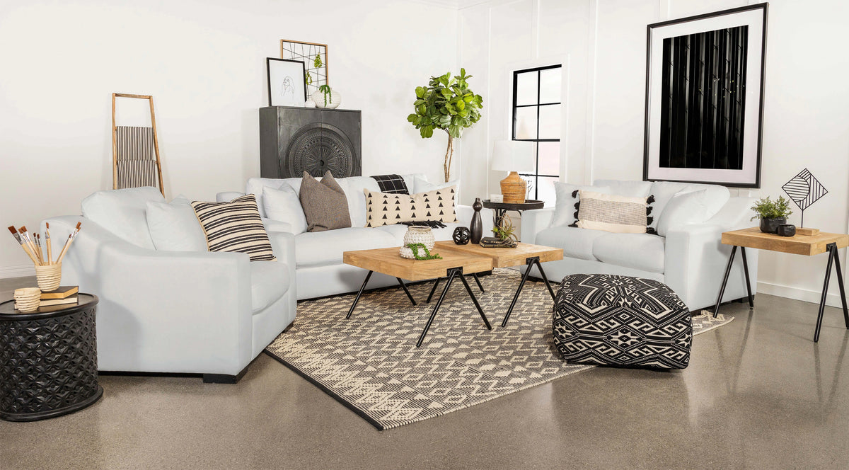 Ashlyn Sofa Set