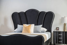 Cargar imagen en el visor de la galería, Melodi Parc Queen Bedroom Set