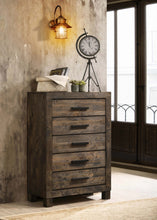 Cargar imagen en el visor de la galería, Woodmont Chest of Drawers