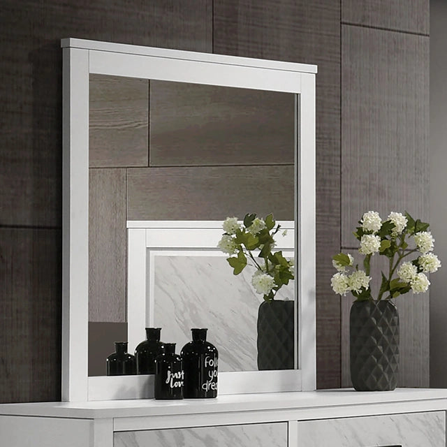 Darlene Mirror