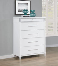 Cargar imagen en el visor de la galería, Gracemont Chest of Drawers