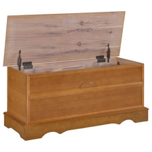 Cargar imagen en el visor de la galería, Paula Cedar Chest
