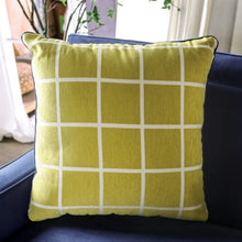 Cargar imagen en el visor de la galería, WEST BROMPTON Loveseat