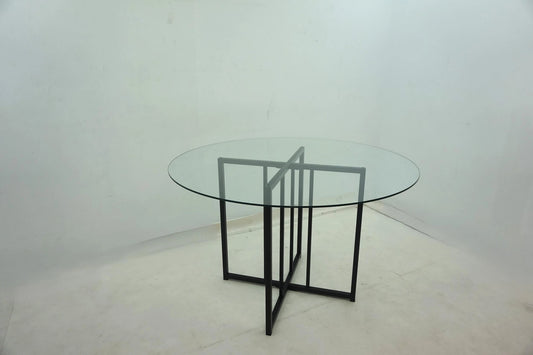 Pace Dining Table