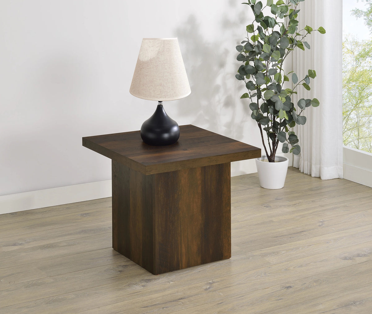 Devar End Table