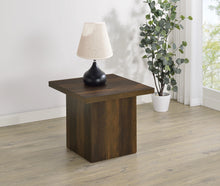 Cargar imagen en el visor de la galería, Devar End Table