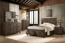 Cargar imagen en el visor de la galería, Woodmont Chest of Drawers