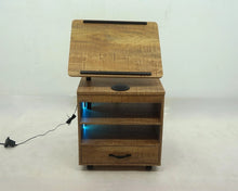 Cargar imagen en el visor de la galería, Lerma Nightstand