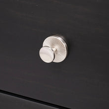 Cargar imagen en el visor de la galería, Torrance Dresser