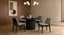 Cargar imagen en el visor de la galería, Hamlyn 47-inch Dining Table