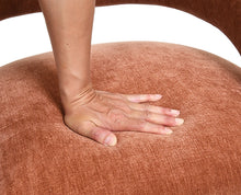 Cargar imagen en el visor de la galería, Tresa Arm Chair with Casters