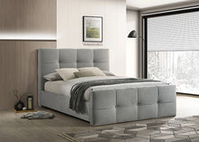 Cargar imagen en el visor de la galería, Merced Bed