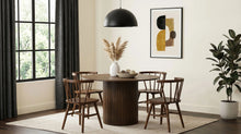 Cargar imagen en el visor de la galería, Hamlyn 47-inch Dining Table