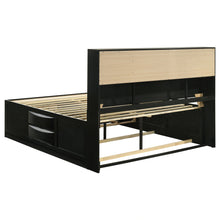 Cargar imagen en el visor de la galería, Briana Bedroom Set