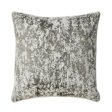 Cargar imagen en el visor de la galería, Snow Silver 20" X 20" Pillow, Silver (2/CTN)