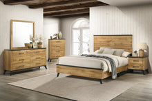 Cargar imagen en el visor de la galería, Kaywood Dresser with Mirror