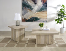 Cargar imagen en el visor de la galería, Devar End Table
