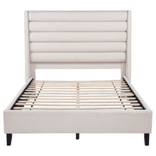Cargar imagen en el visor de la galería, Leslie Upholstered Wingback Platform Bed