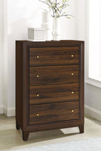 Cargar imagen en el visor de la galería, Welsley Chest of Drawers