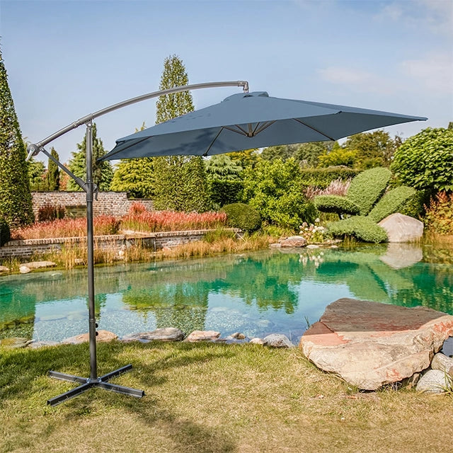 Glam Cantilever Umbrella w/ LED