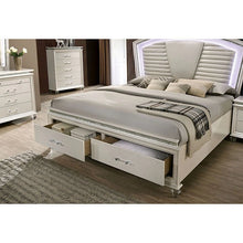Cargar imagen en el visor de la galería, Maddie Queen Bedroom Set
